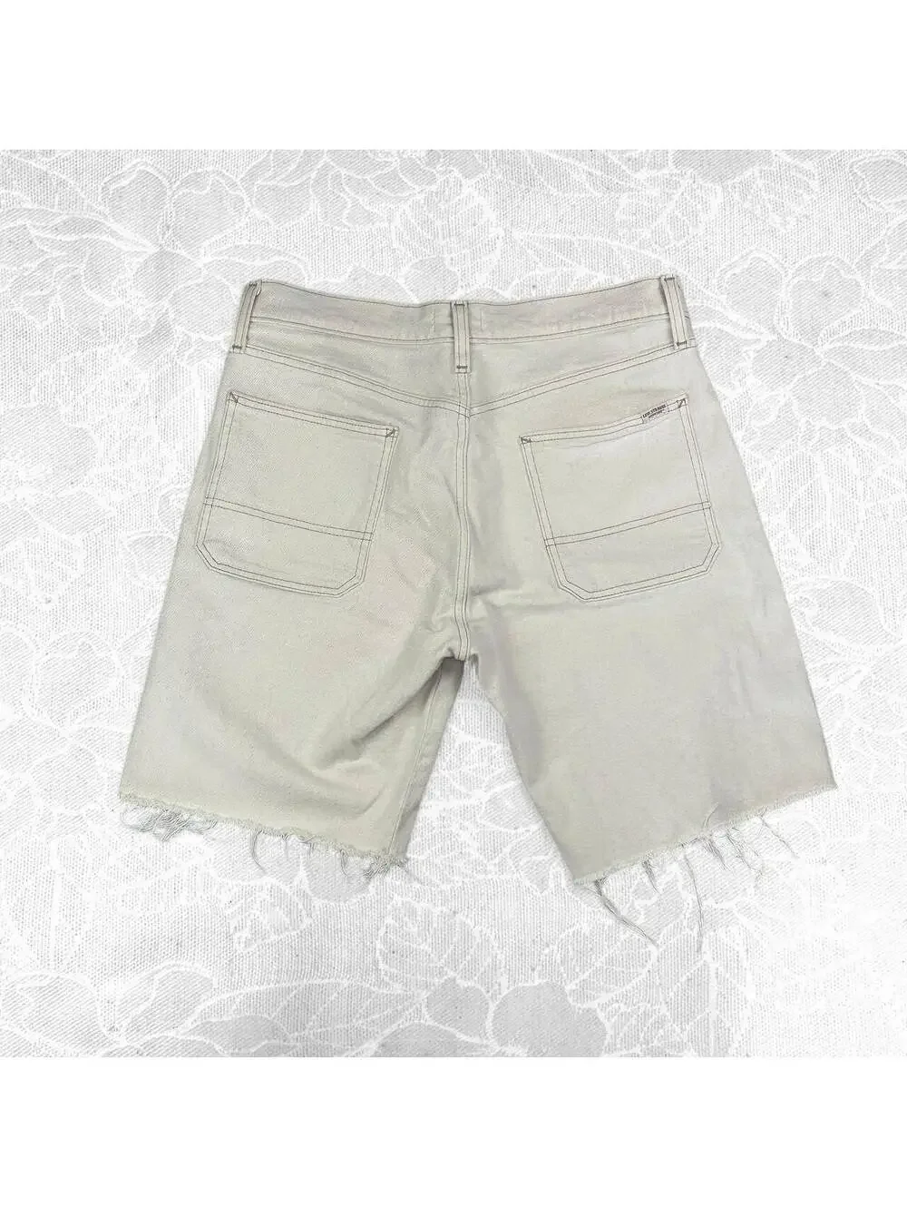 Levi Strauss Signature Cream Denim Long Cut-Off Shorts - Size 34